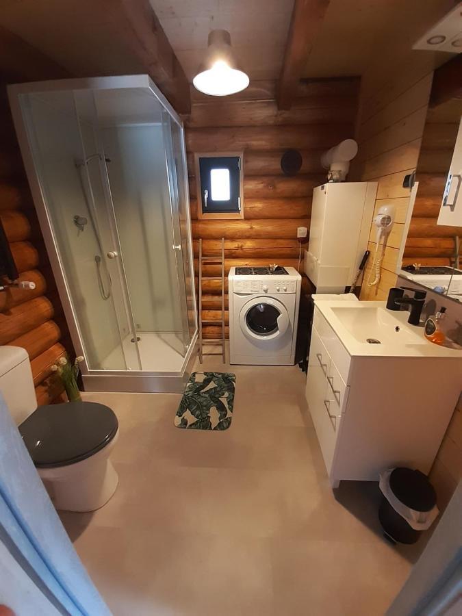 Chatka Pod Lasem Щирк Экстерьер фото