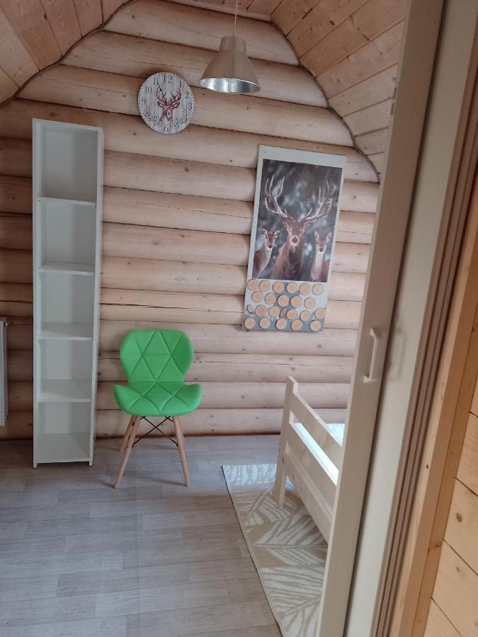 Chatka Pod Lasem Щирк Экстерьер фото